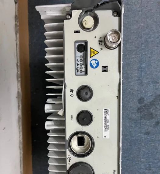 Ericsson RRU 2212 B1 KRC161 624/1 ERICSSON Radio 2212 B1 KRC161624/1 ...