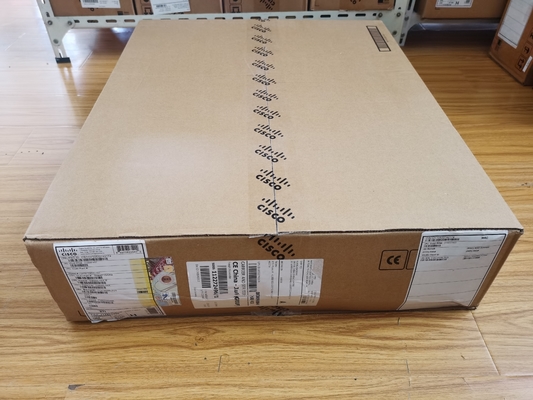 C9500-16X-E  Cisco Catalyst 9500 16-port 10G switch, NW Ess. License