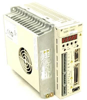 Yaskawa SGDH-10AE Sigma II 1kW 200VAC 3-Phase Servo Amplifier (Servopack AC Servo Drive)
