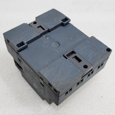 Siemens LOGO! 230RCE Logic Module, 115/230V AC/DC, 8 DI/4 Relay DO, with Display, Ethernet, Modular Expandable