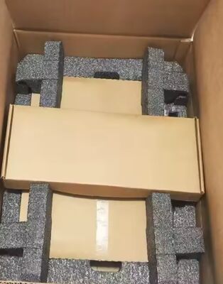 Brocade BR-DCX8518-B-0001 DCX 8510-8 SAN Backbone Director Switch, 10.2Tbps, 16G FC, Enterprise Bundle